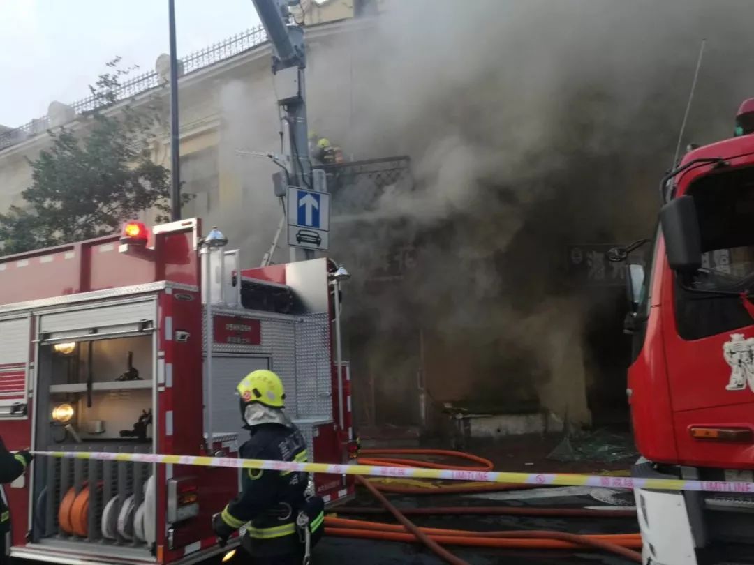 ky com|红色主题创作重新成为一股力量(图2)