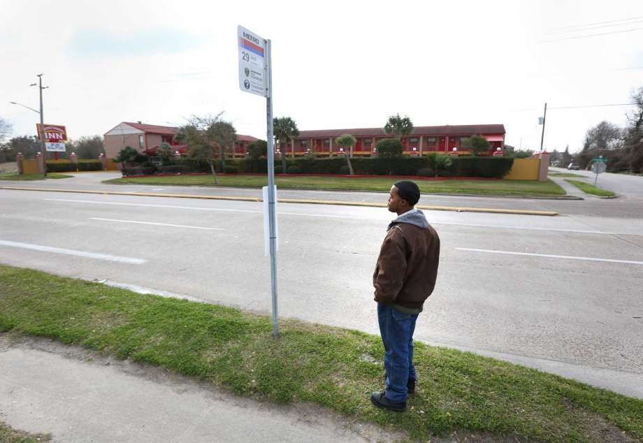 ky.com：
高考作文模拟题导写：明白控制 成就人生(图1)