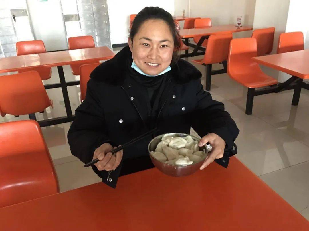 
【爱在新干线】冬至食堂多欢笑  饺子飘香暖人心【ky com】(图16)