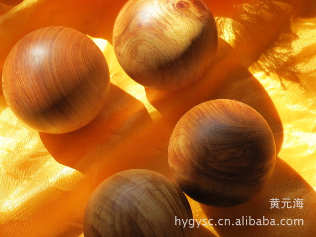 开心一笑:有一次在餐厅用饭 闺蜜问服务员:可以帮我们付钱吗‘kycom’(图3) ky com